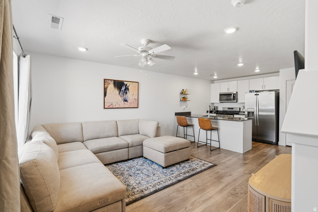 3327 E ELKHORN LN Washington, UT 84780