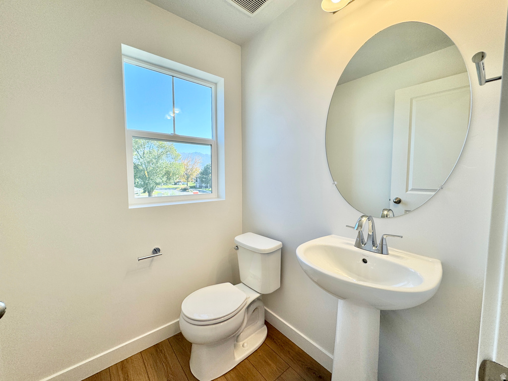 1650 N MAIN ST Layton, UT 84041