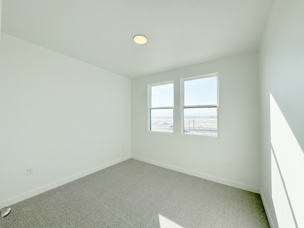 5232 W BLACK TWIG DR #304 South Jordan, UT 84009