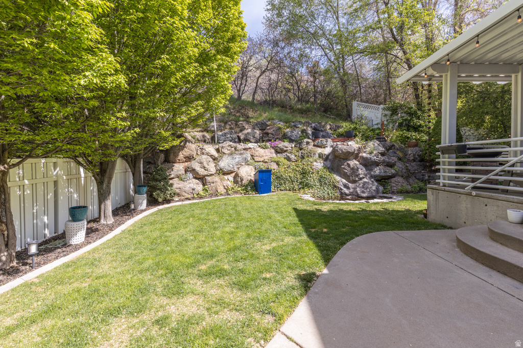 2573 E KAYS CREEK DR Layton, UT 84040