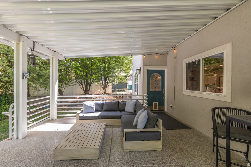 2573 E KAYS CREEK DR Layton, UT 84040