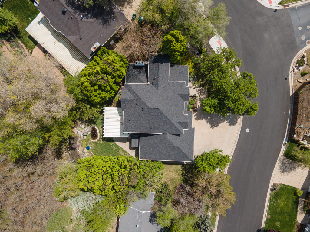 2573 E KAYS CREEK DR Layton, UT 84040