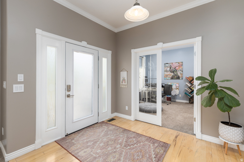 2573 E KAYS CREEK DR Layton, UT 84040