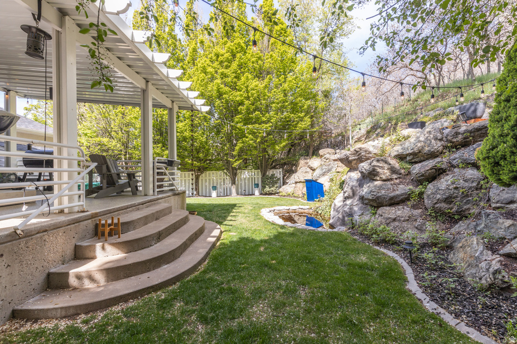2573 E KAYS CREEK DR Layton, UT 84040