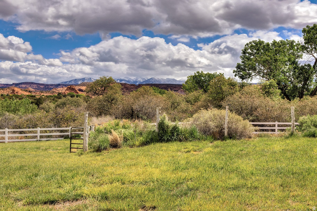 2810 E NUEVO CT Moab, UT 84532