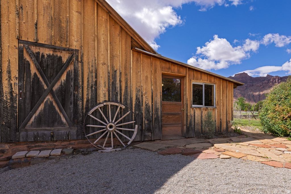2810 E NUEVO CT Moab, UT 84532