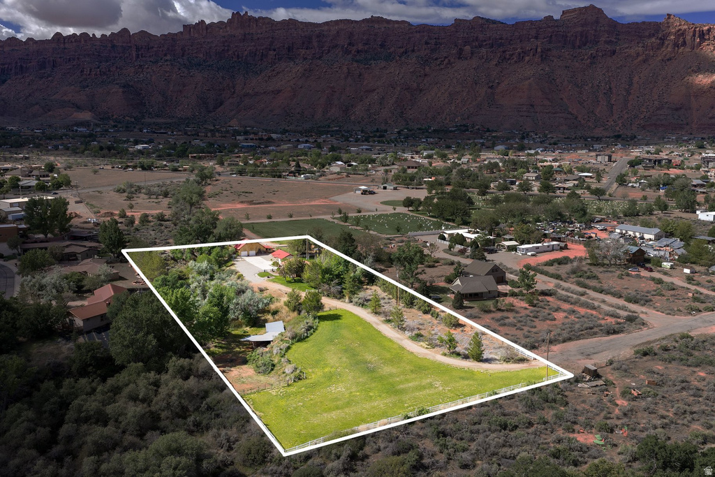2810 E NUEVO CT Moab, UT 84532
