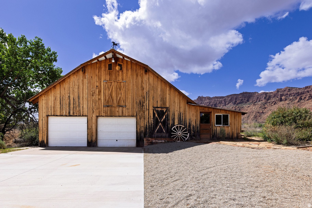 2810 E NUEVO CT Moab, UT 84532