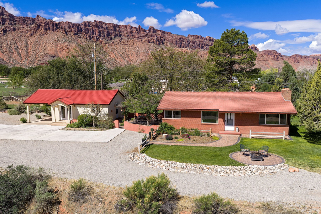2810 E NUEVO CT Moab, UT 84532