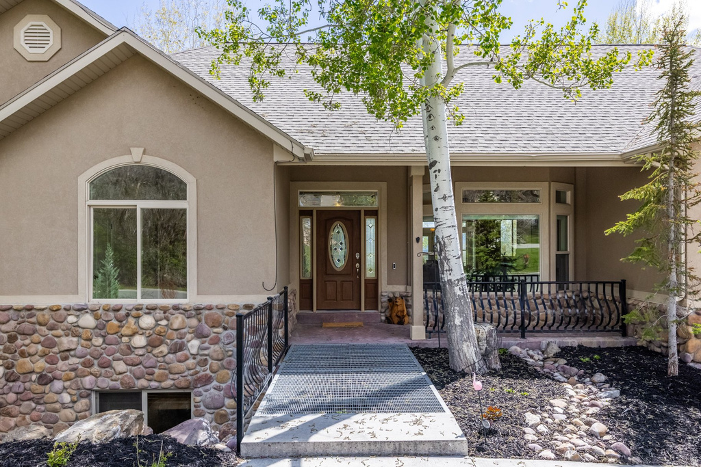 384 N TANNER LN Midway, UT 84049