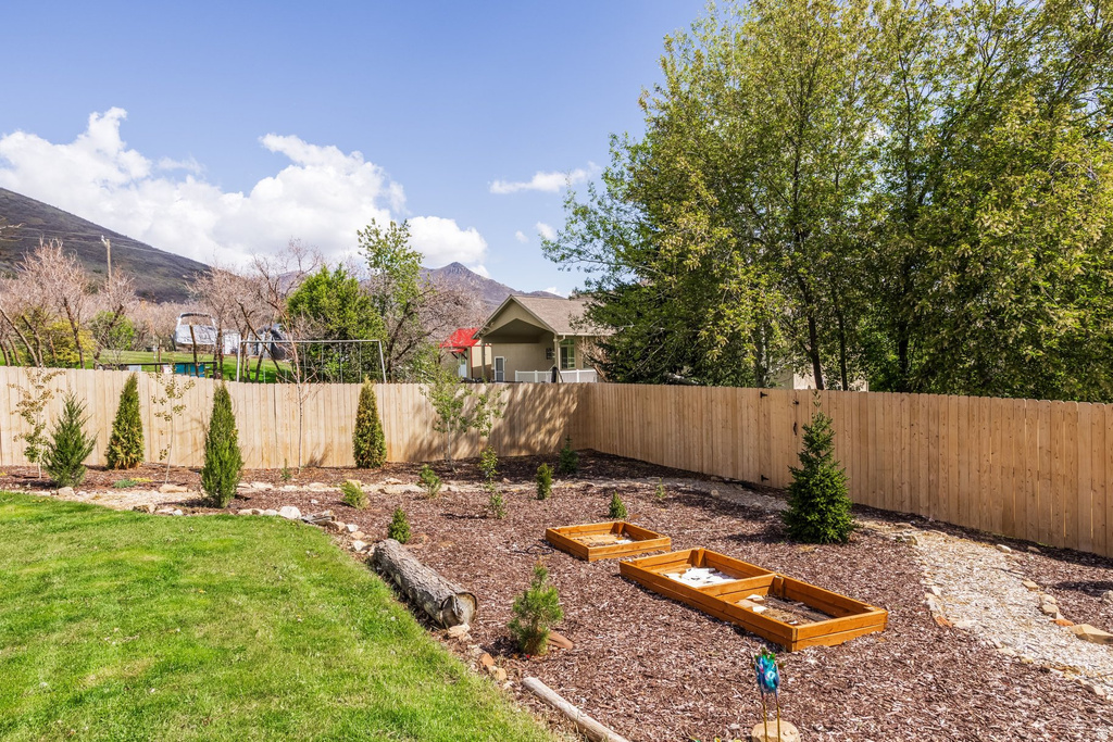 384 N TANNER LN Midway, UT 84049
