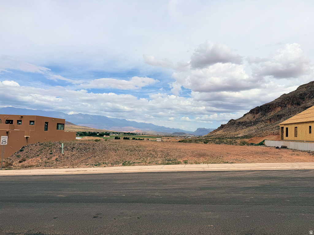 850 W ROCK VIEW DR Hurricane, UT 84737