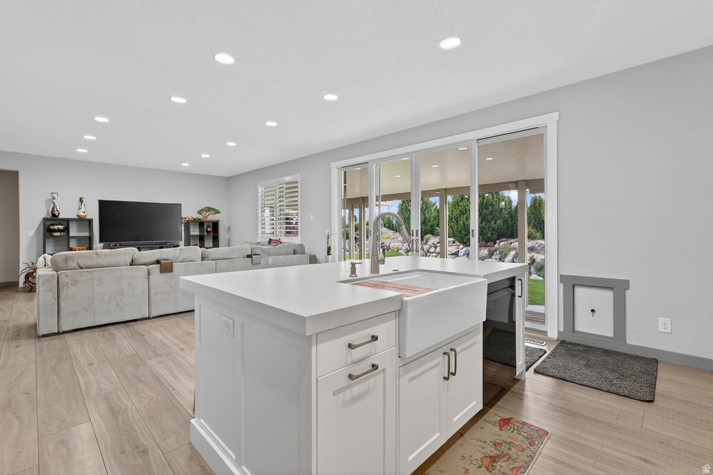 8528 S OTTER CREEK DR West Jordan, UT 84081