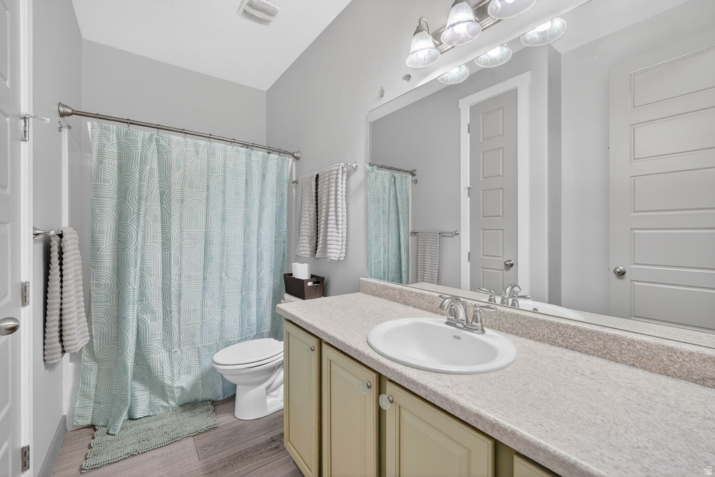 8528 S OTTER CREEK DR West Jordan, UT 84081