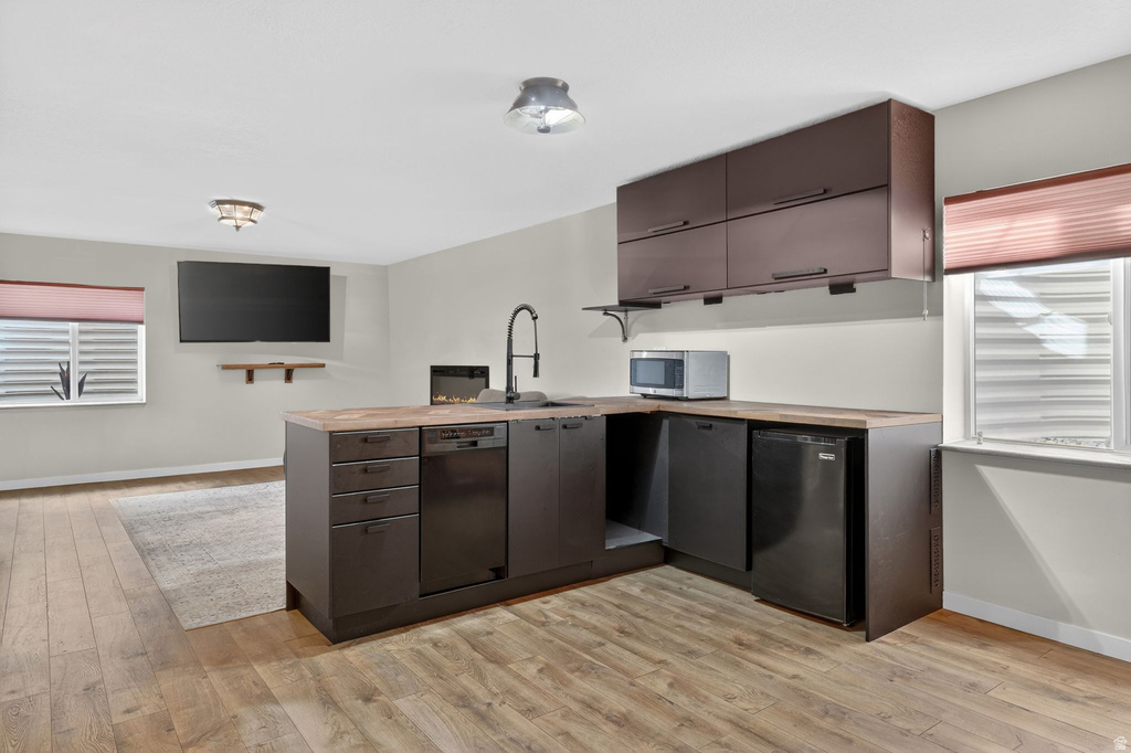 8528 S OTTER CREEK DR West Jordan, UT 84081