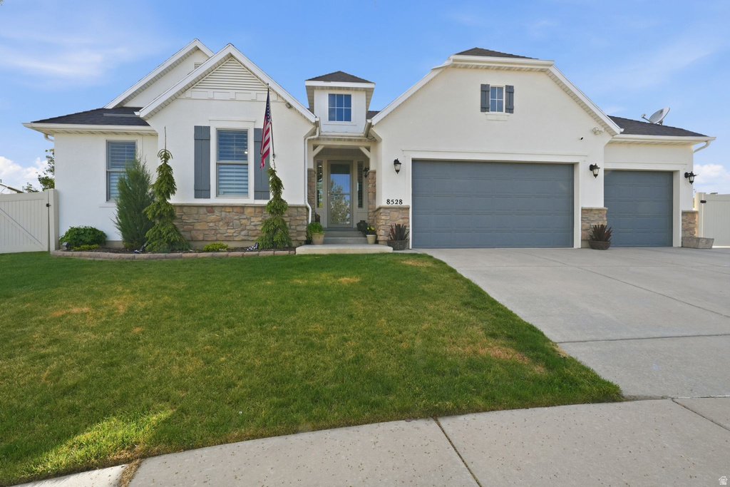 8528 S OTTER CREEK DR West Jordan, UT 84081