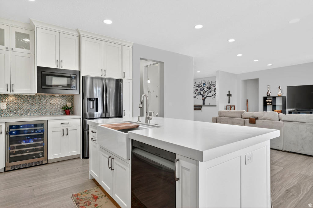 8528 S OTTER CREEK DR West Jordan, UT 84081