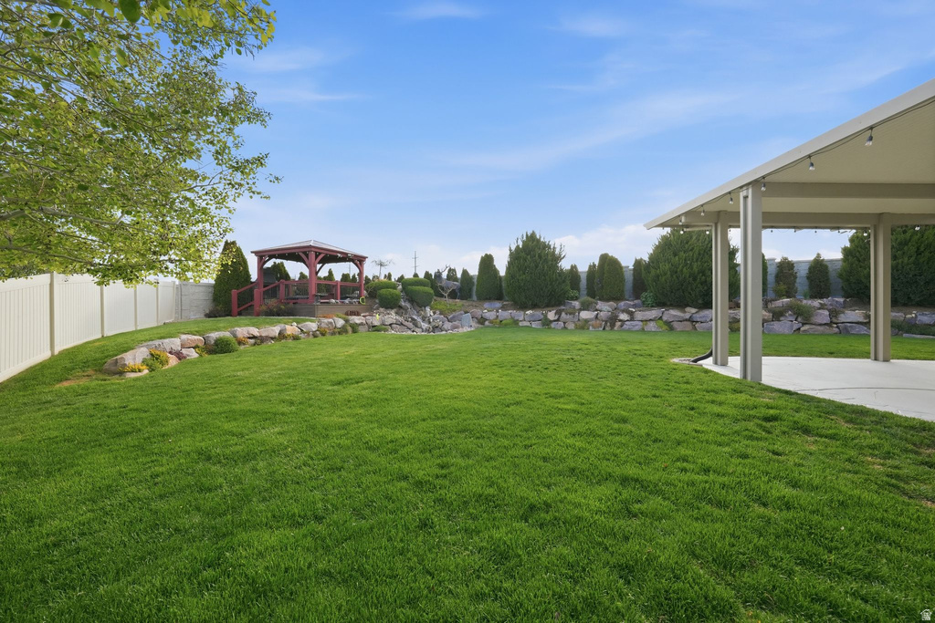 8528 S OTTER CREEK DR West Jordan, UT 84081
