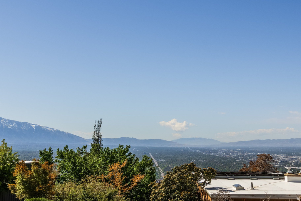 681 E 16TH AVE Salt Lake City, UT 84103