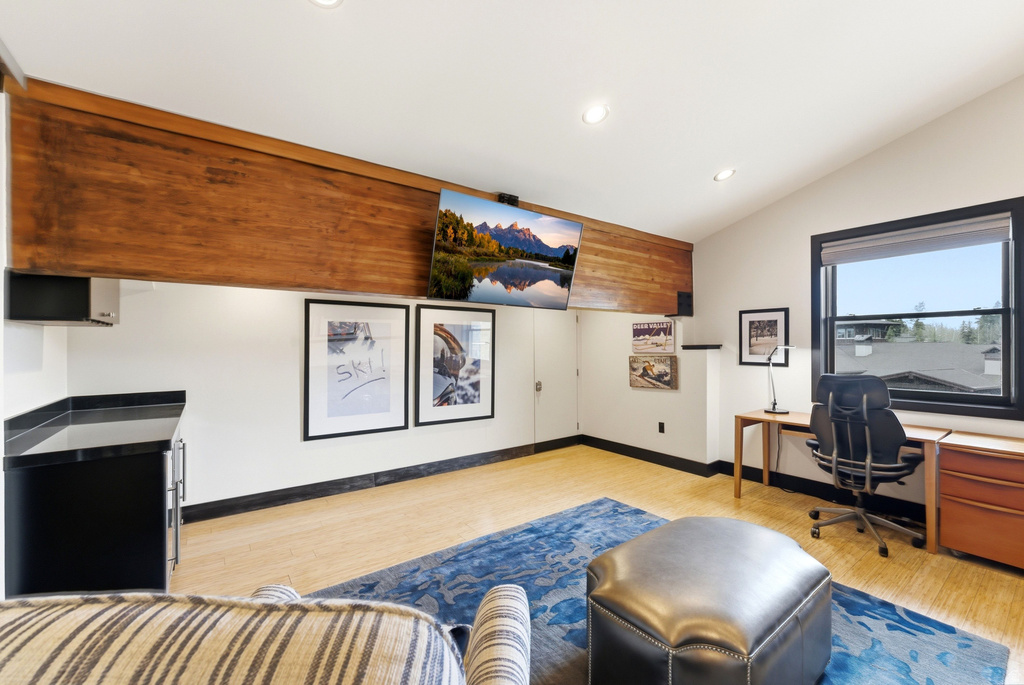 7620 ROYAL ST #402 Deer Valley, UT 84060
