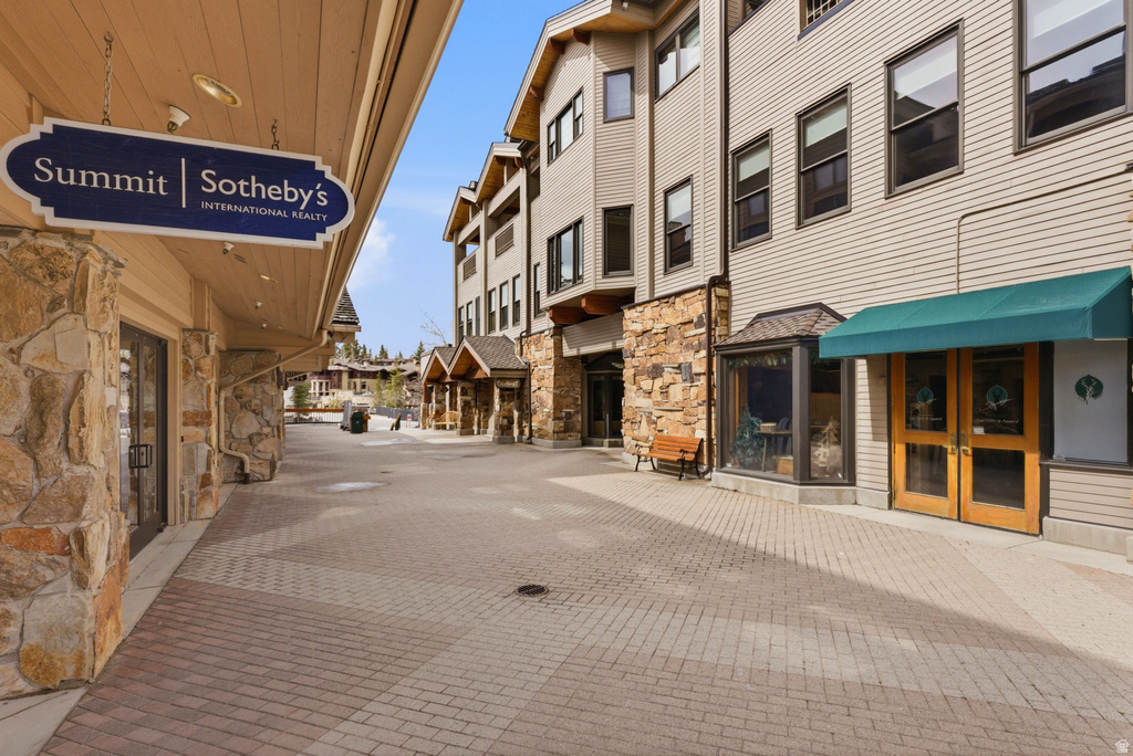 7620 ROYAL ST #402 Deer Valley, UT 84060