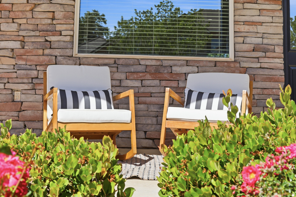 3066 S KINGS COURT LN Washington, UT 84780