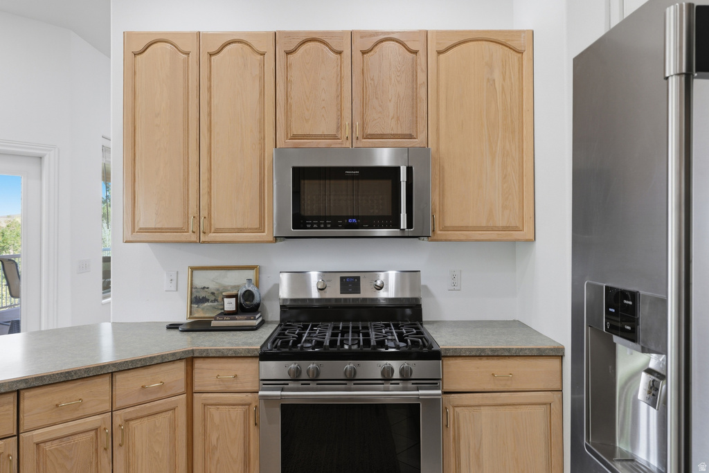 3066 S KINGS COURT LN Washington, UT 84780