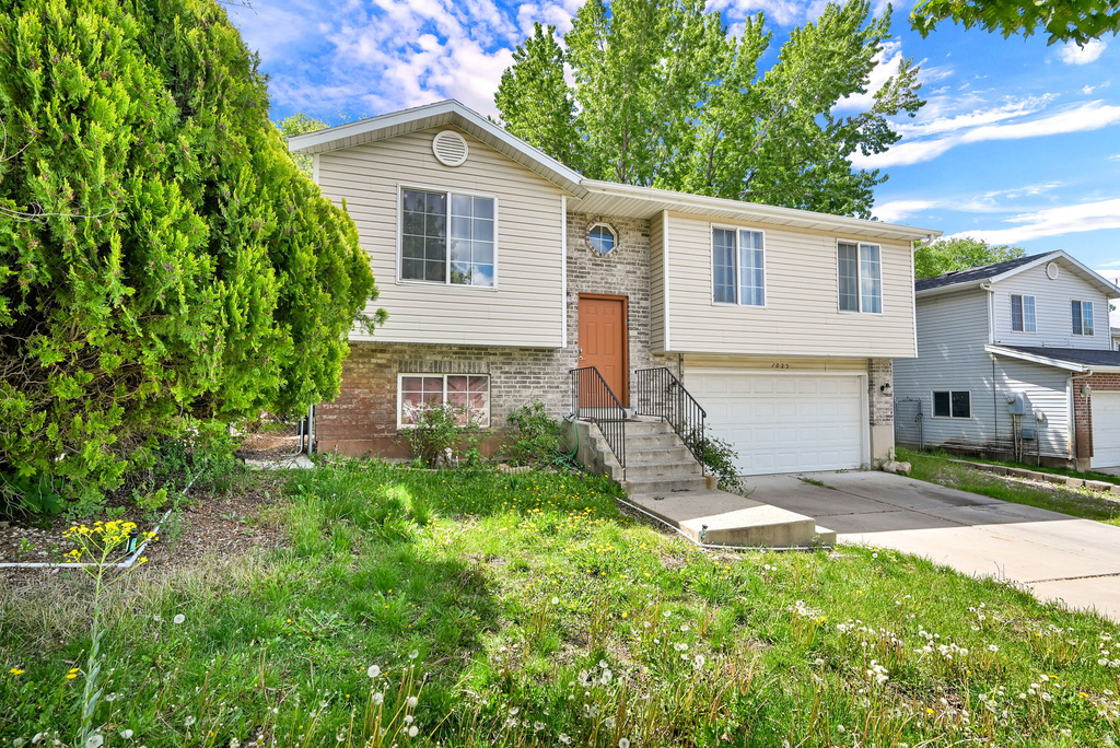 1025 E 800 N Ogden, UT 84404