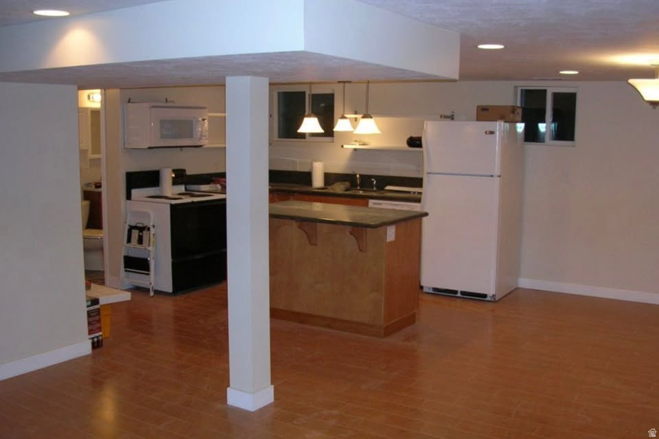 803 E COATSVILLE AVE Salt Lake City, UT 84105