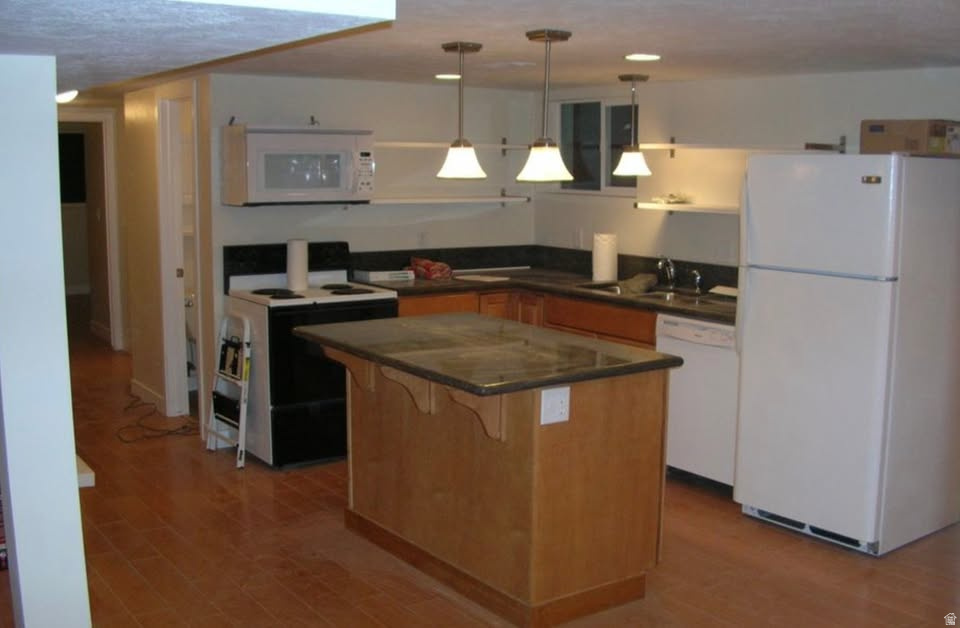 803 E COATSVILLE AVE Salt Lake City, UT 84105