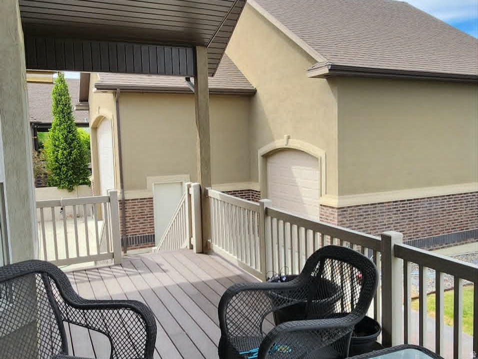 2596 W 2450 N Farr West, UT 84404
