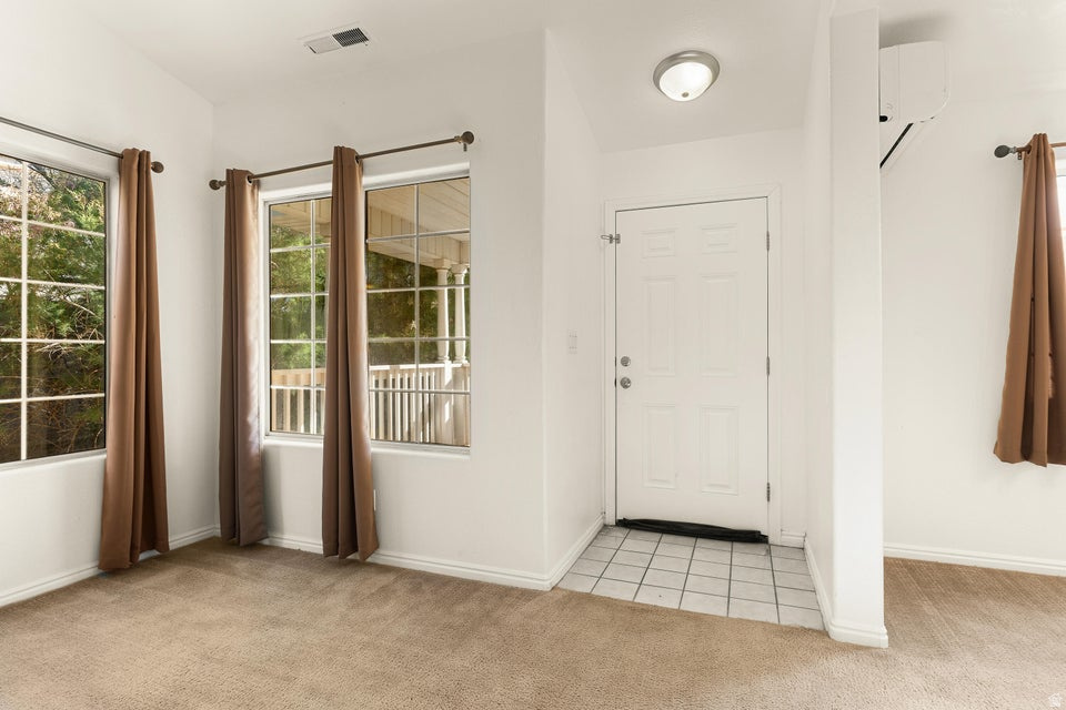 6222 W 135 W photo 3