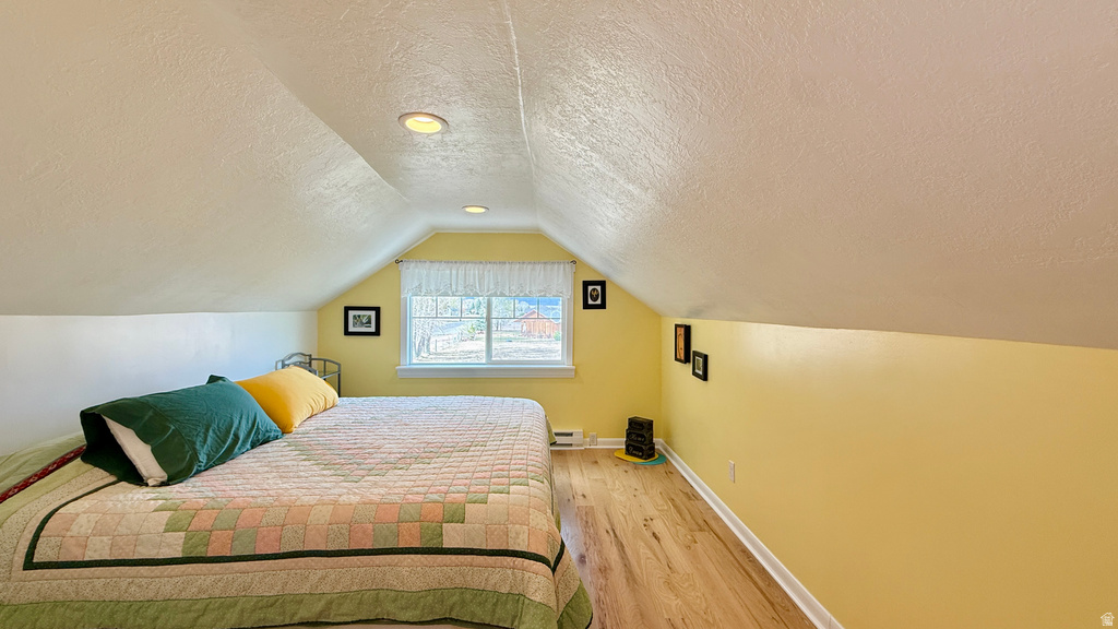 296 W 300 S Loa, UT 84747
