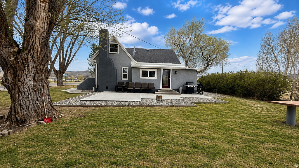 296 W 300 S Loa, UT 84747