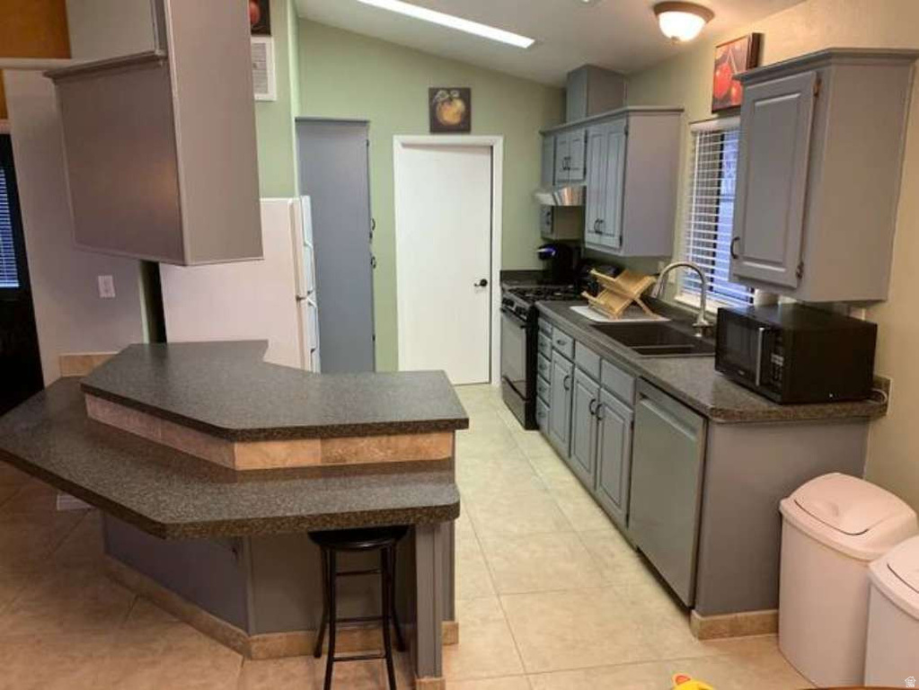 8780 S 250 E Sandy, UT 84070
