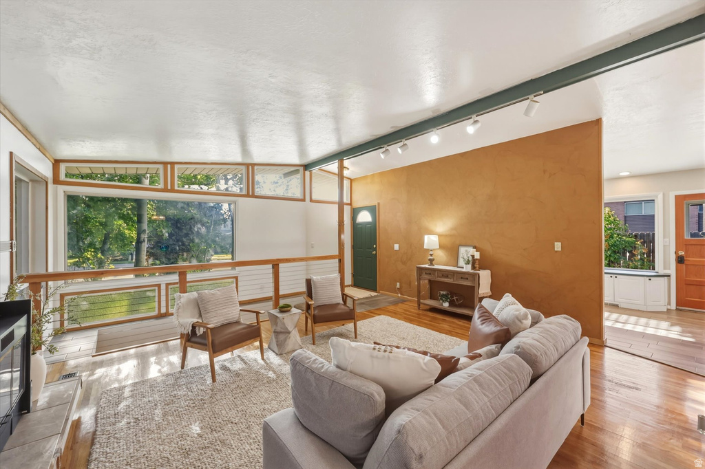 502 N MAIN ST Bountiful, UT 84010