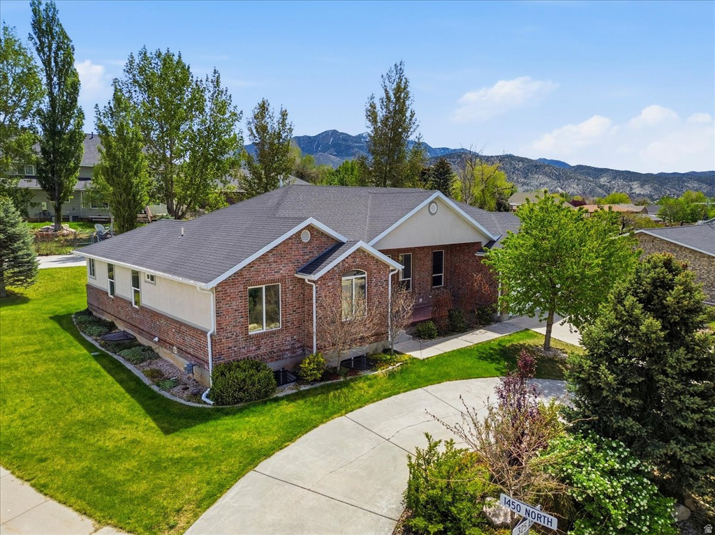 1438 N 325 E Nephi, UT 84648