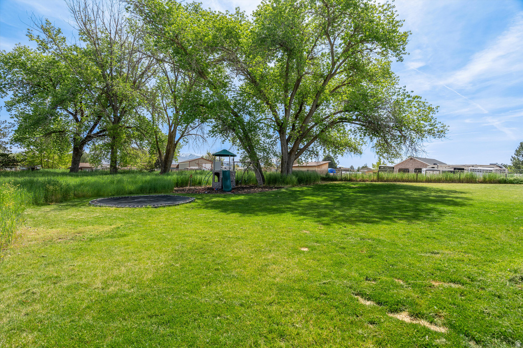 2652 S 4150 W Taylor, UT 84401