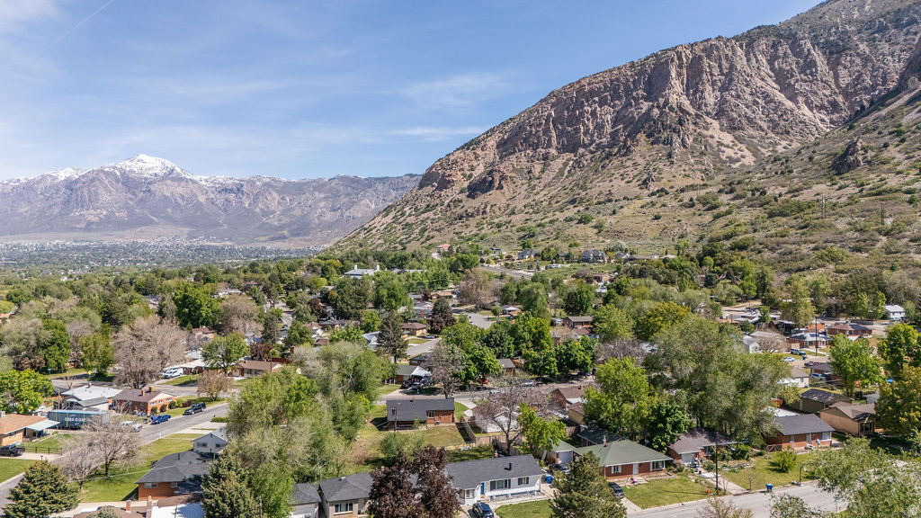 1115 E COLLINS BLVD Ogden, UT 84404