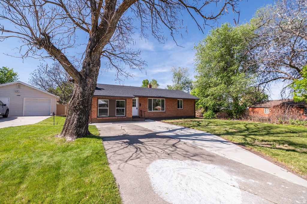 1115 E COLLINS BLVD Ogden, UT 84404