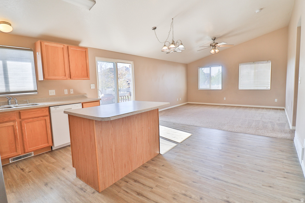 6723 W OAK FARMS DR West Jordan, UT 84081