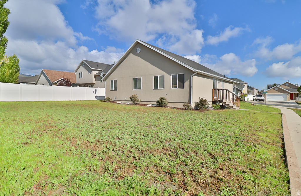6723 W OAK FARMS DR West Jordan, UT 84081