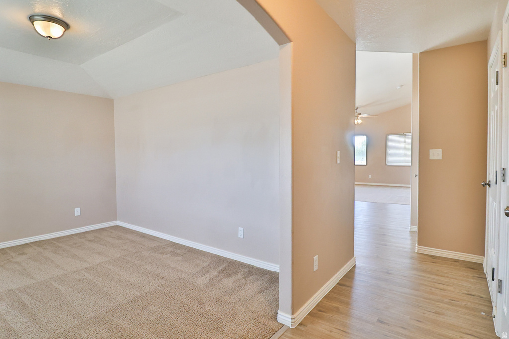 6723 W OAK FARMS DR West Jordan, UT 84081