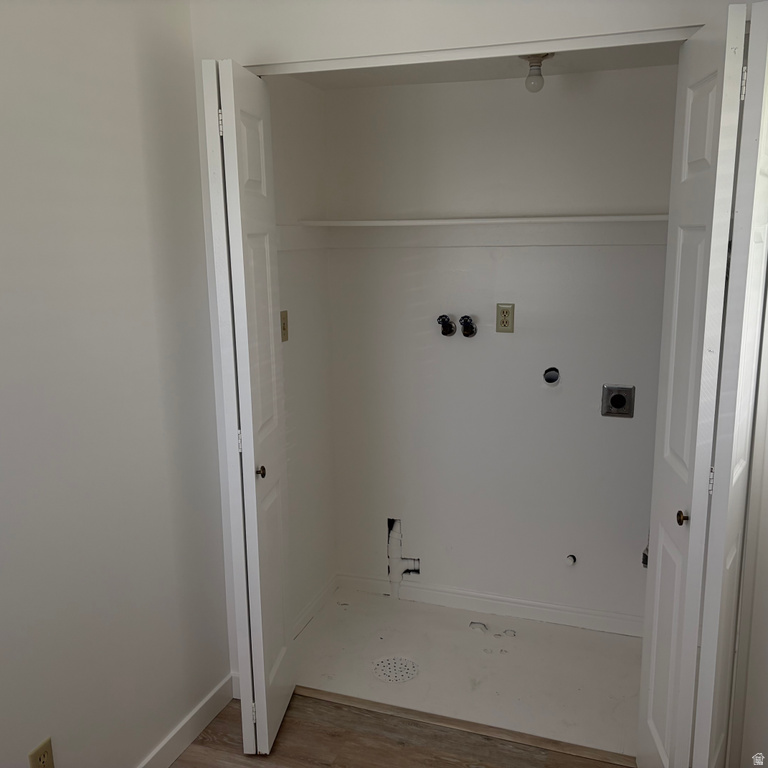 4372 S 700 W Ogden, UT 84405