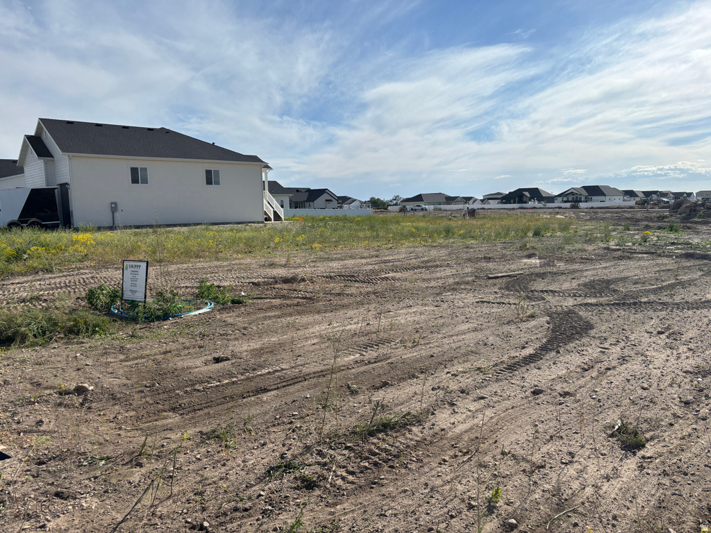 3167 S 5100 W Hooper, UT 84401