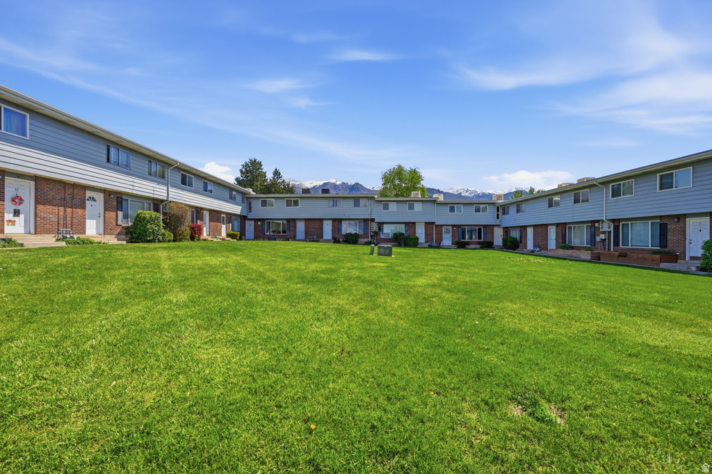 1088 NAYON DR #J Layton, UT 84040