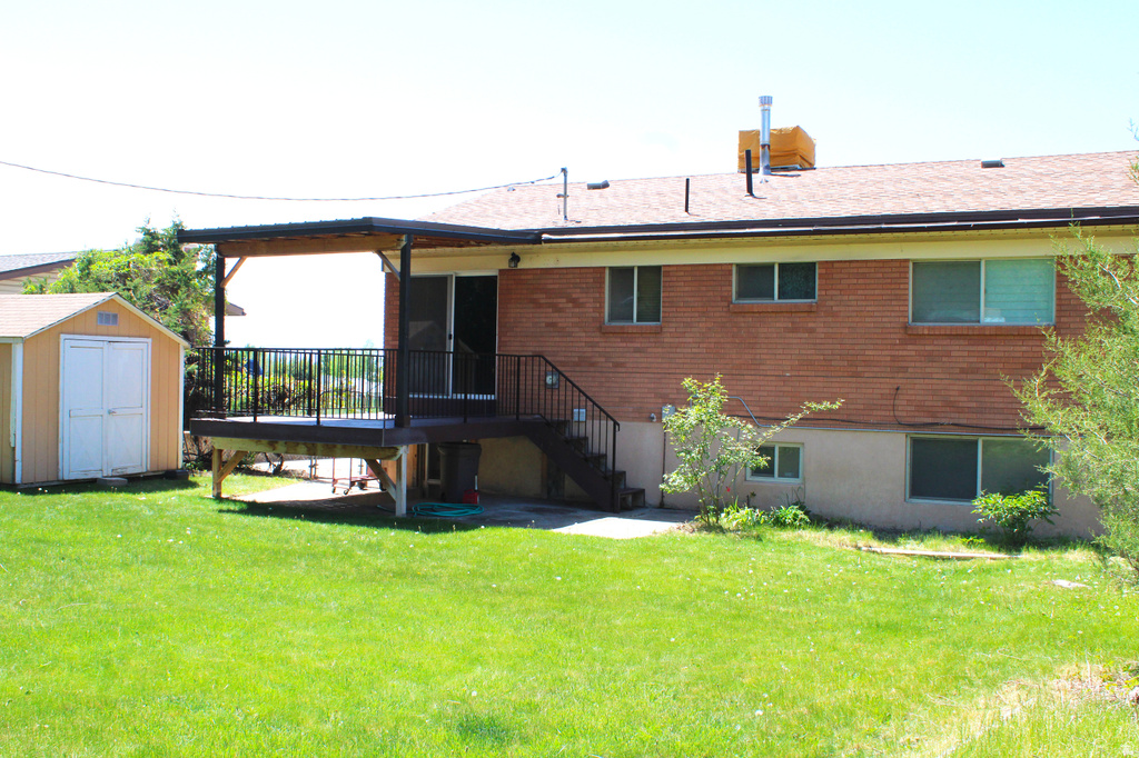5202 S 2675 W Roy, UT 84067