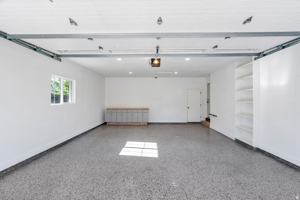 2050 E WILDWOOD DR Holladay, UT 84121