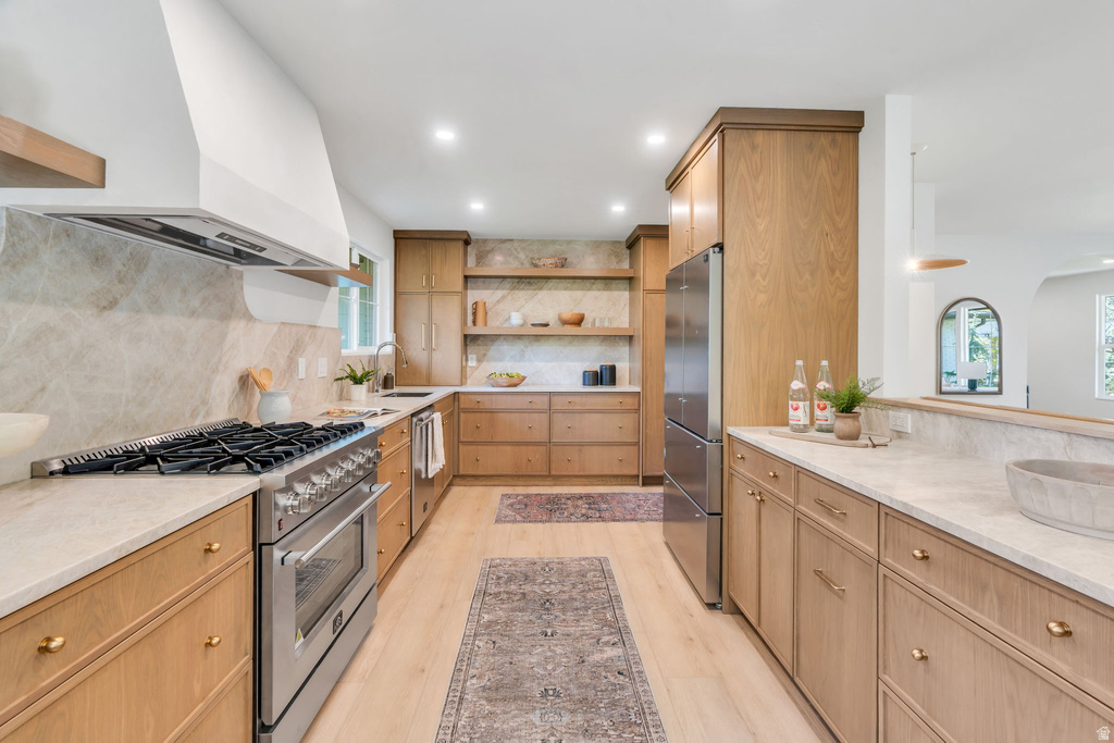 2050 E WILDWOOD DR Holladay, UT 84121