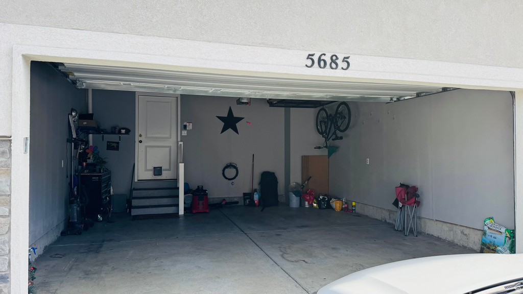 5685 W PELICAN LN West Valley City, UT 84118